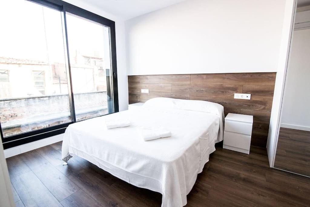 3-2 Apartamento De Diseno En El Centro De Reus Apartman Kültér fotó